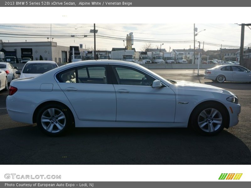 Alpine White / Venetian Beige 2013 BMW 5 Series 528i xDrive Sedan