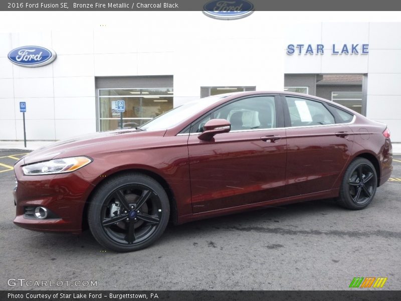 Bronze Fire Metallic / Charcoal Black 2016 Ford Fusion SE