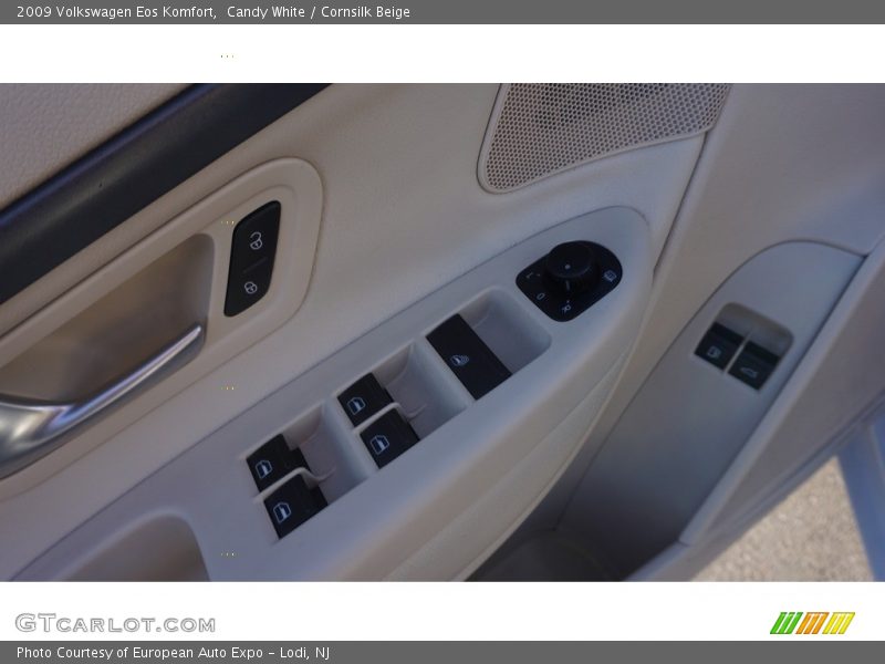 Candy White / Cornsilk Beige 2009 Volkswagen Eos Komfort