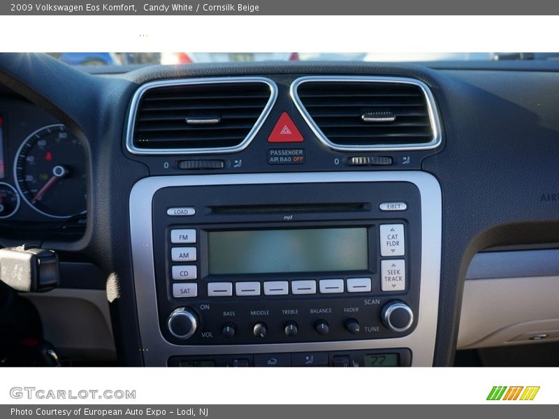 Candy White / Cornsilk Beige 2009 Volkswagen Eos Komfort