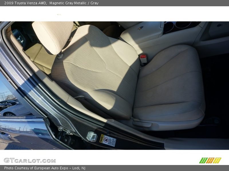 Magnetic Gray Metallic / Gray 2009 Toyota Venza AWD