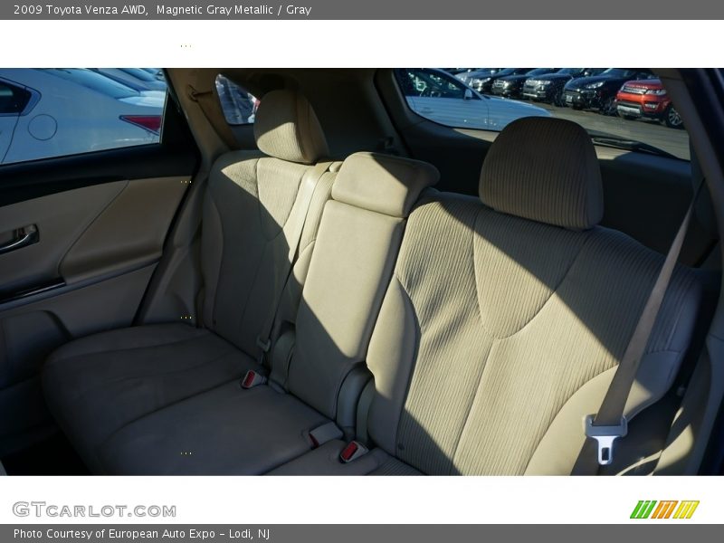 Magnetic Gray Metallic / Gray 2009 Toyota Venza AWD