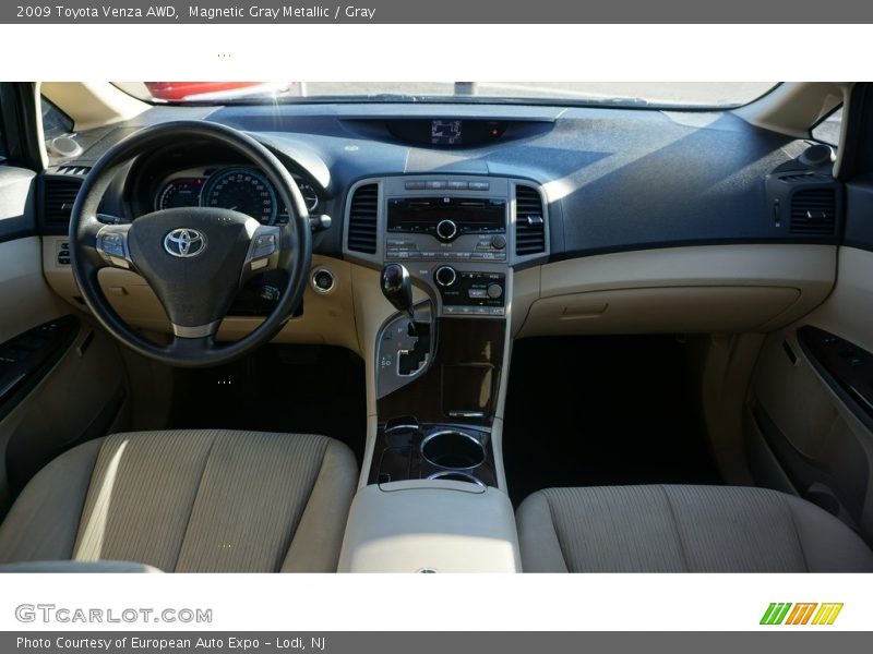 Magnetic Gray Metallic / Gray 2009 Toyota Venza AWD