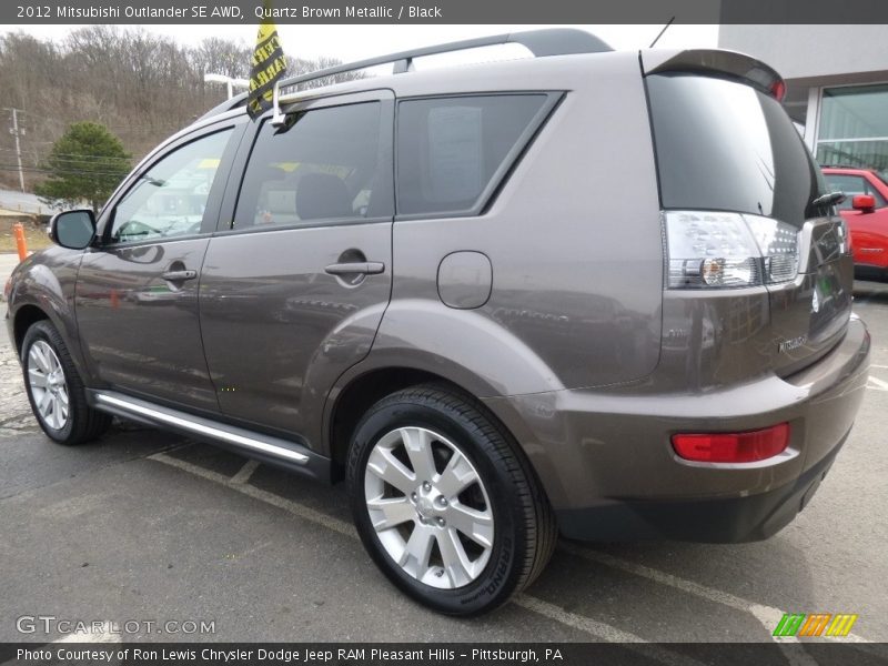 Quartz Brown Metallic / Black 2012 Mitsubishi Outlander SE AWD