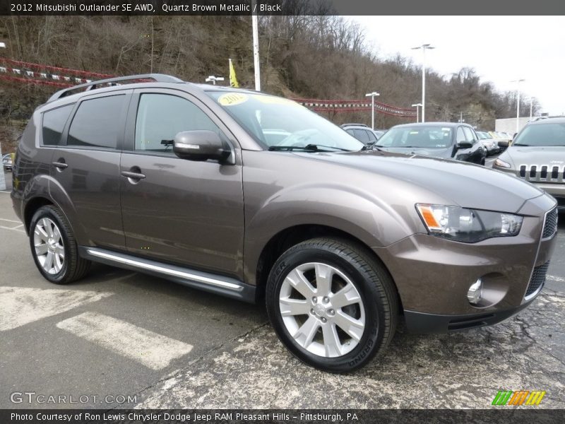 Front 3/4 View of 2012 Outlander SE AWD