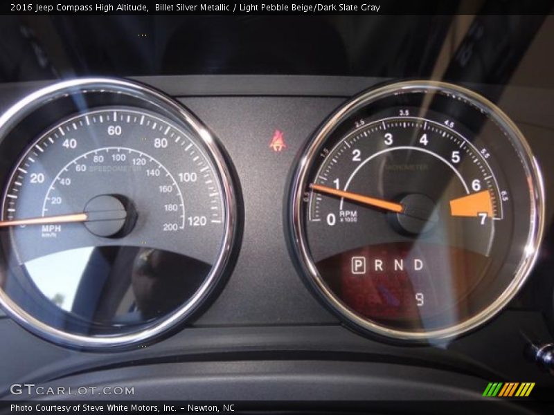 Billet Silver Metallic / Light Pebble Beige/Dark Slate Gray 2016 Jeep Compass High Altitude