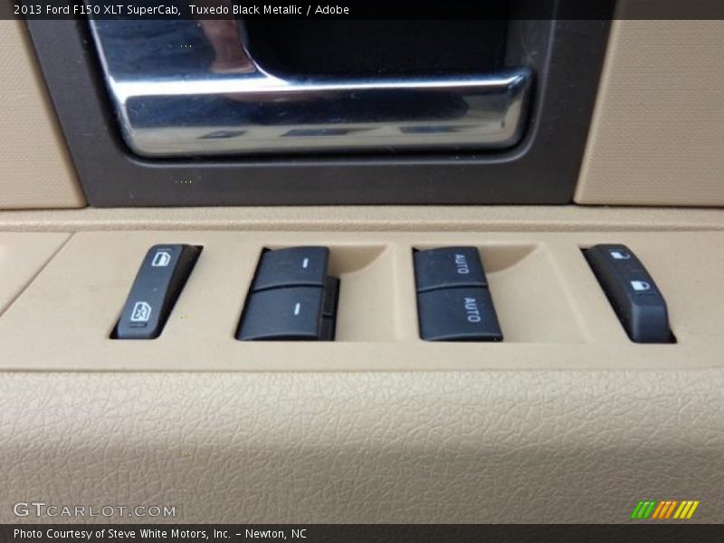 Tuxedo Black Metallic / Adobe 2013 Ford F150 XLT SuperCab