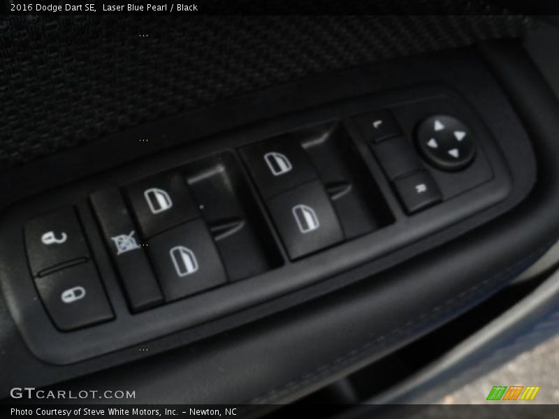 Laser Blue Pearl / Black 2016 Dodge Dart SE