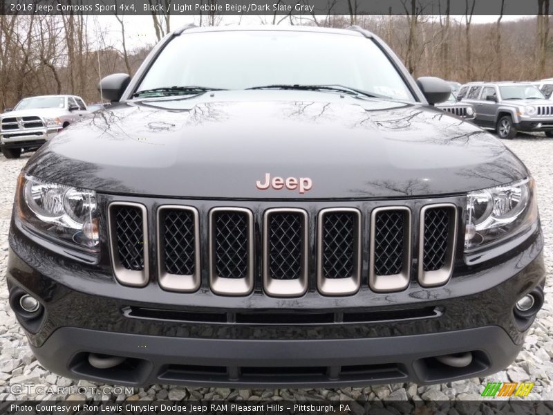Black / Light Pebble Beige/Dark Slate Gray 2016 Jeep Compass Sport 4x4