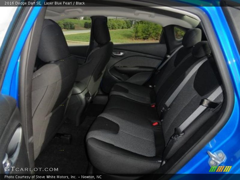 Laser Blue Pearl / Black 2016 Dodge Dart SE