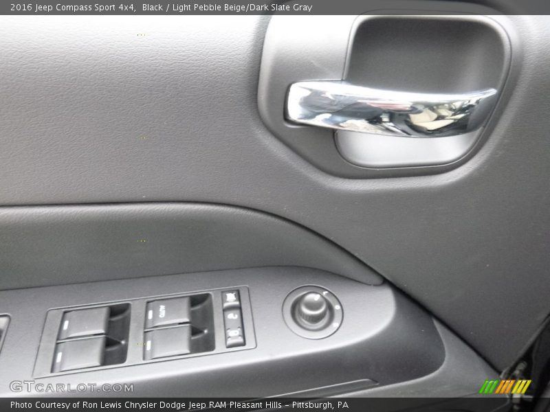 Black / Light Pebble Beige/Dark Slate Gray 2016 Jeep Compass Sport 4x4