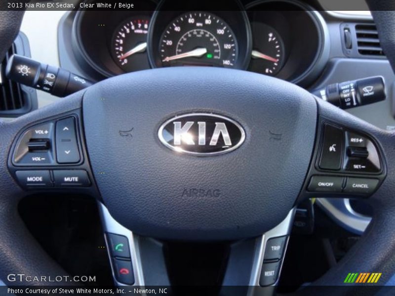 Clear White / Beige 2013 Kia Rio EX Sedan