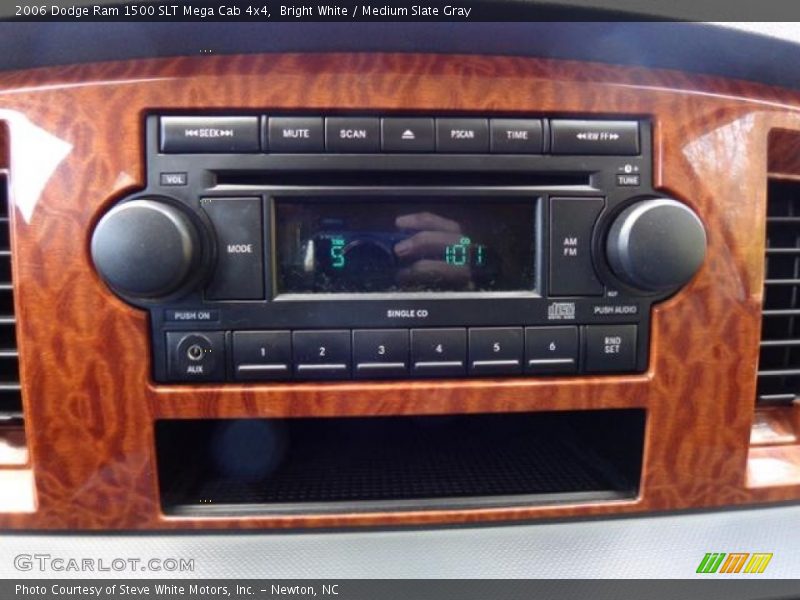 Bright White / Medium Slate Gray 2006 Dodge Ram 1500 SLT Mega Cab 4x4
