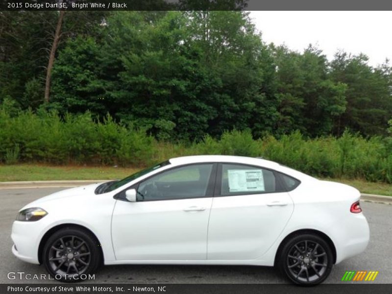 Bright White / Black 2015 Dodge Dart SE