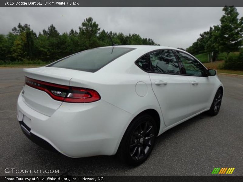 Bright White / Black 2015 Dodge Dart SE