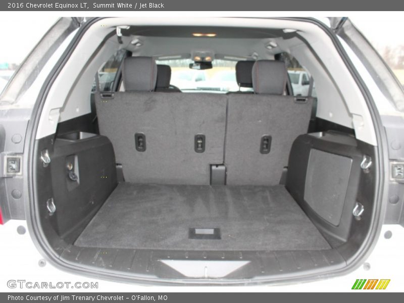 Summit White / Jet Black 2016 Chevrolet Equinox LT