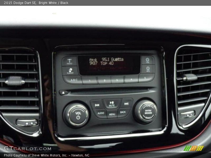 Bright White / Black 2015 Dodge Dart SE