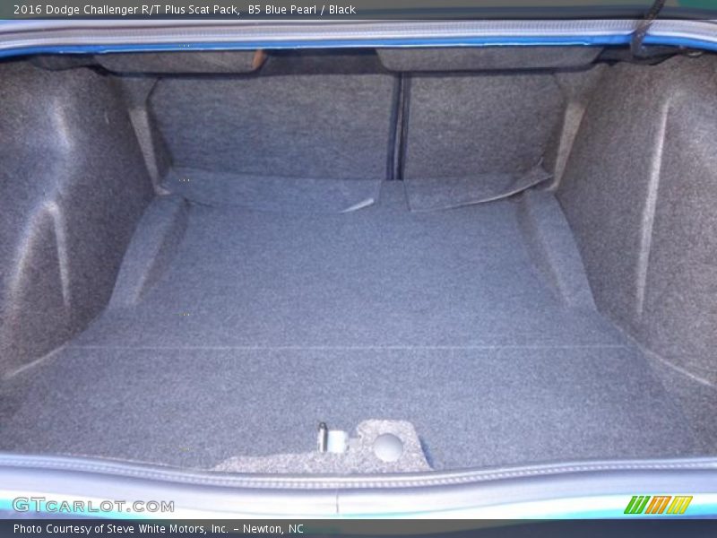  2016 Challenger R/T Plus Scat Pack Trunk