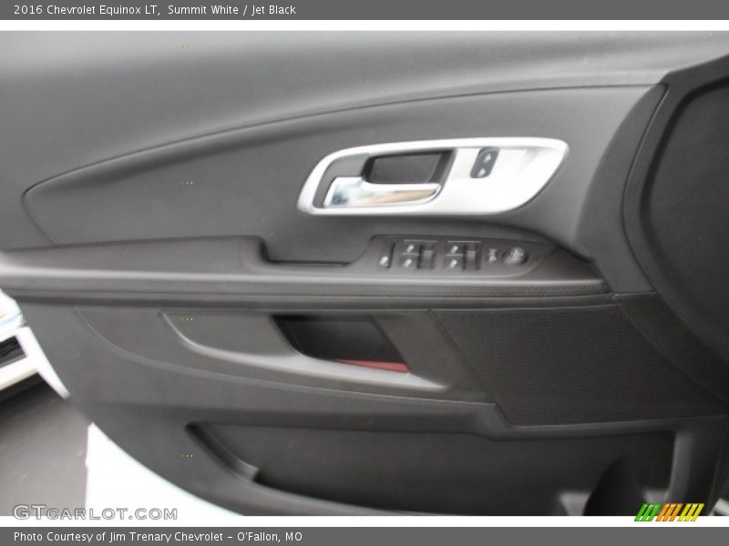 Summit White / Jet Black 2016 Chevrolet Equinox LT