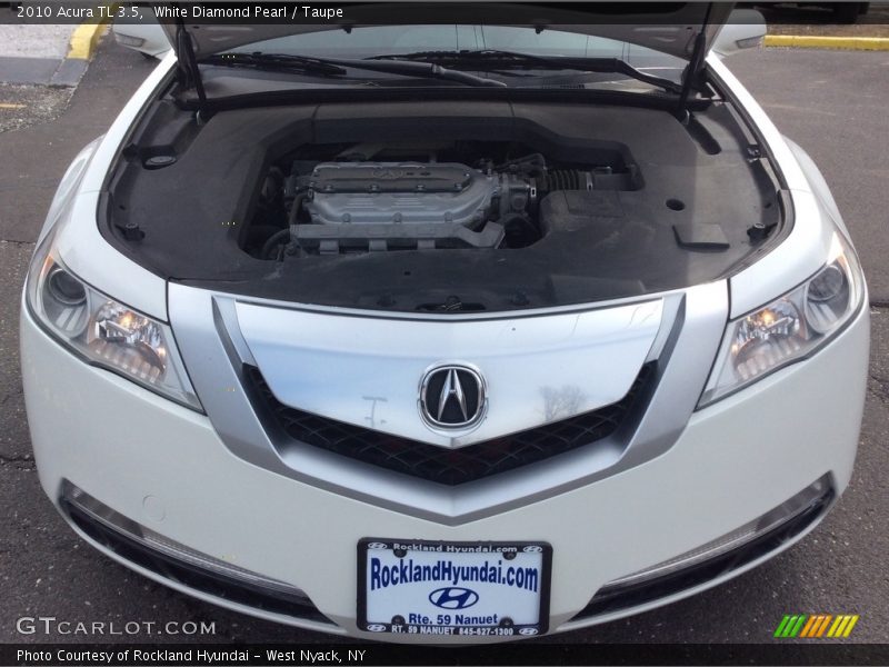 White Diamond Pearl / Taupe 2010 Acura TL 3.5