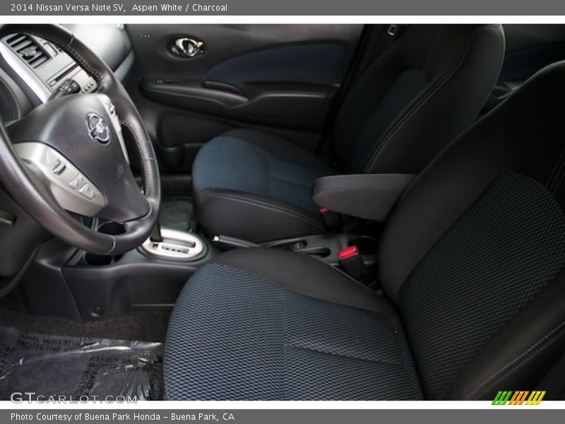Aspen White / Charcoal 2014 Nissan Versa Note SV