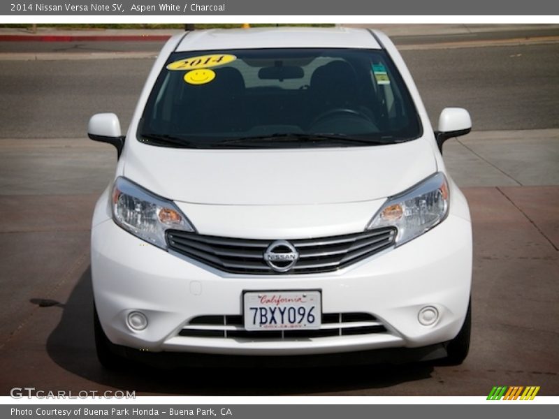 Aspen White / Charcoal 2014 Nissan Versa Note SV