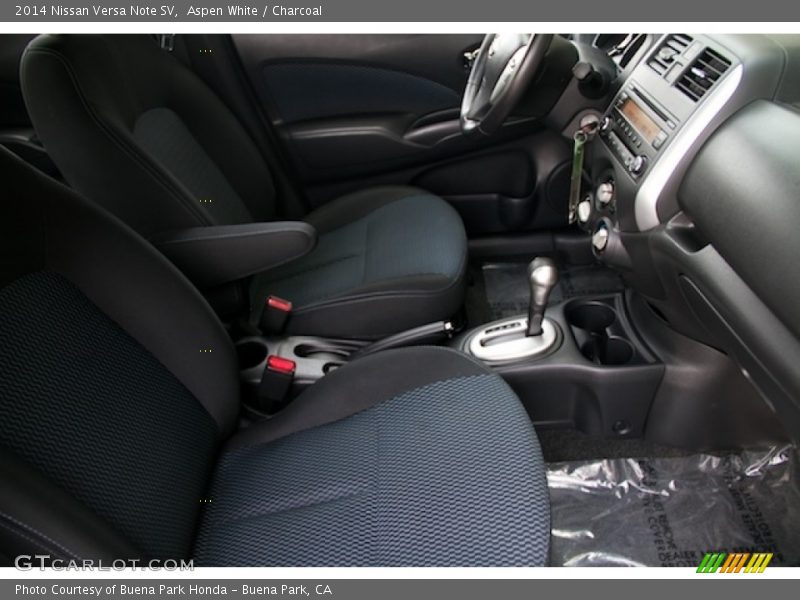 Aspen White / Charcoal 2014 Nissan Versa Note SV