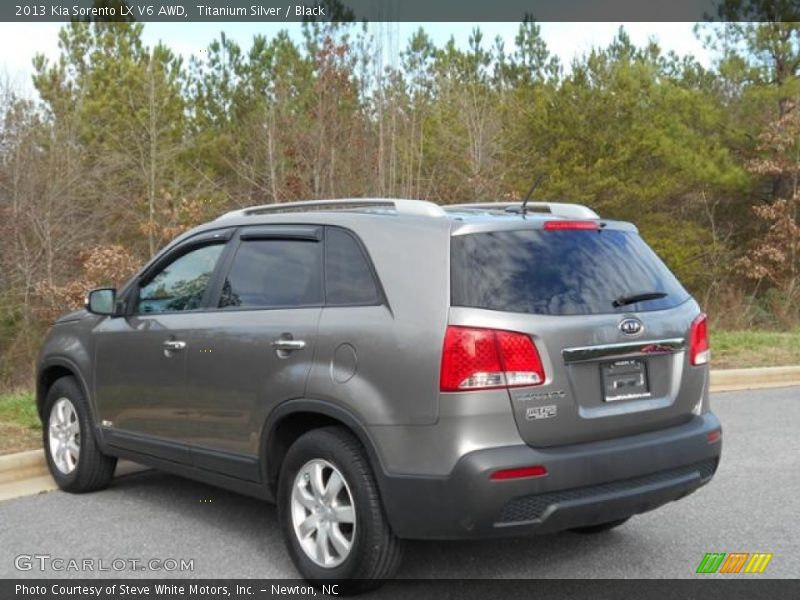 Titanium Silver / Black 2013 Kia Sorento LX V6 AWD