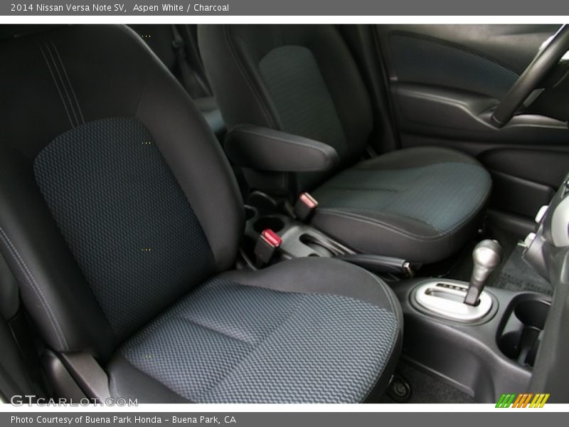 Aspen White / Charcoal 2014 Nissan Versa Note SV