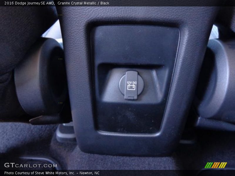 Granite Crystal Metallic / Black 2016 Dodge Journey SE AWD