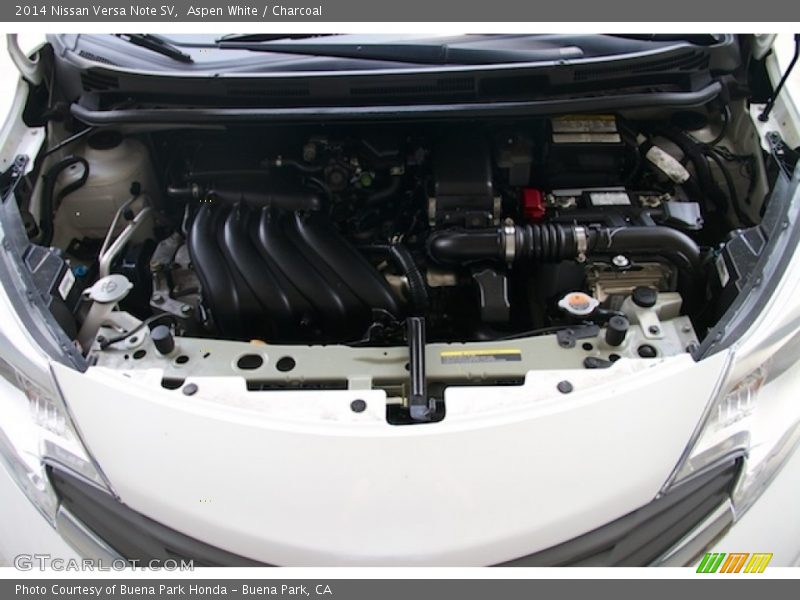 Aspen White / Charcoal 2014 Nissan Versa Note SV