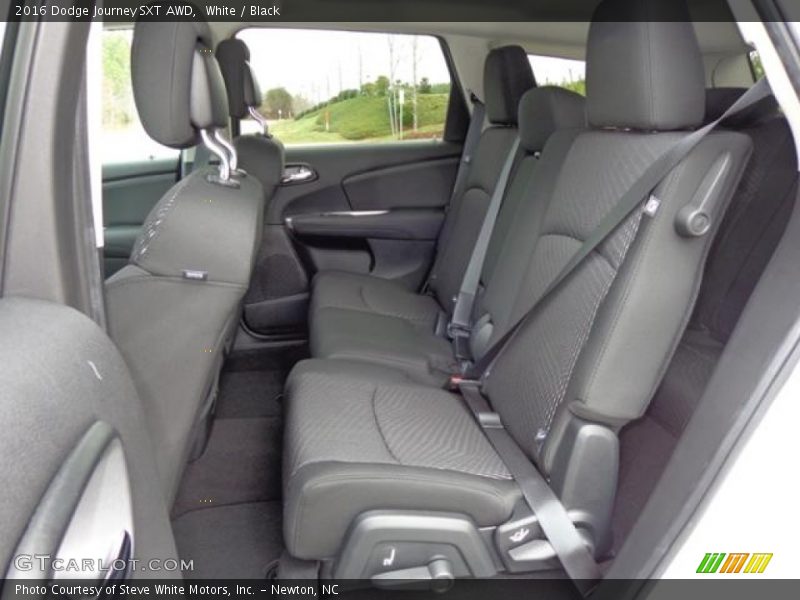 White / Black 2016 Dodge Journey SXT AWD