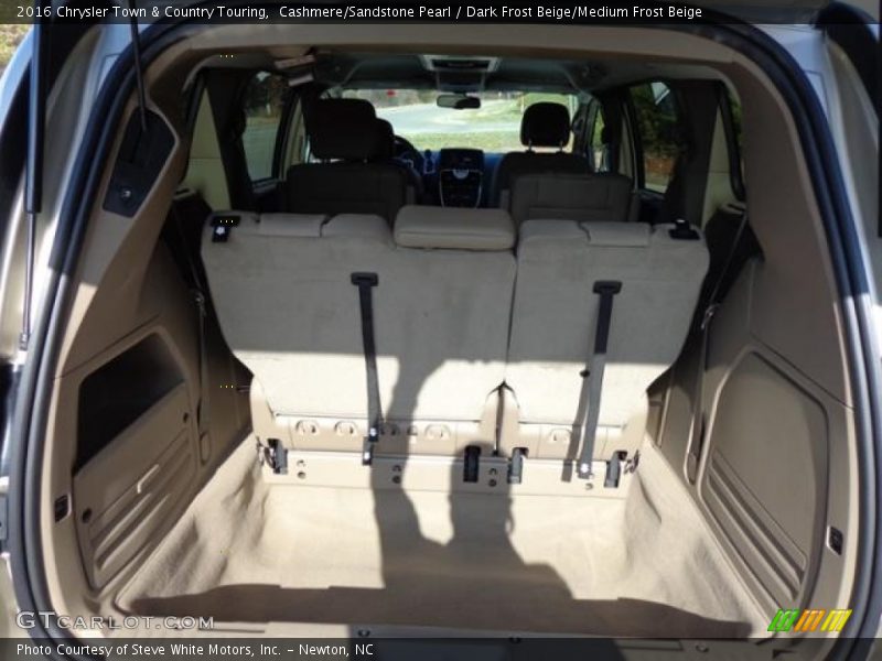 Cashmere/Sandstone Pearl / Dark Frost Beige/Medium Frost Beige 2016 Chrysler Town & Country Touring