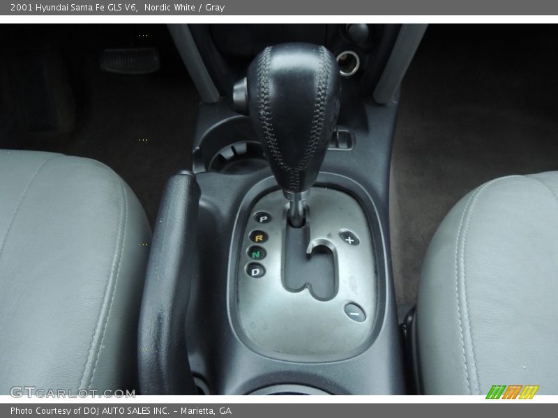 Nordic White / Gray 2001 Hyundai Santa Fe GLS V6