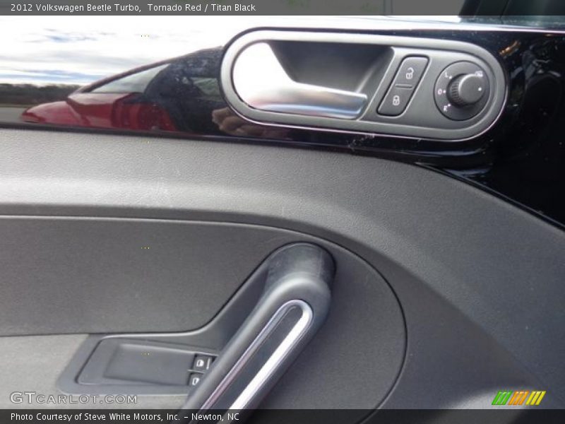 Tornado Red / Titan Black 2012 Volkswagen Beetle Turbo