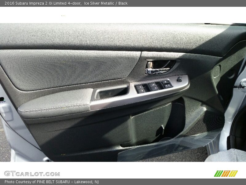 Ice Silver Metallic / Black 2016 Subaru Impreza 2.0i Limited 4-door