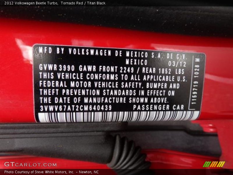 Tornado Red / Titan Black 2012 Volkswagen Beetle Turbo