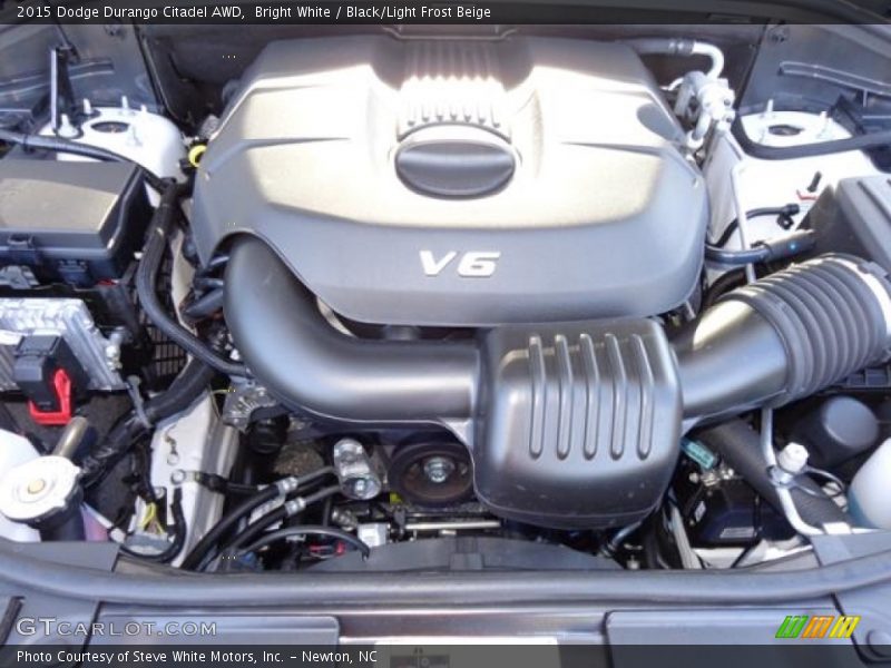Bright White / Black/Light Frost Beige 2015 Dodge Durango Citadel AWD