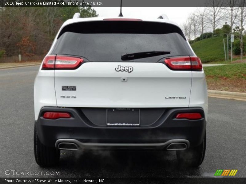 Bright White / Black 2016 Jeep Cherokee Limited 4x4