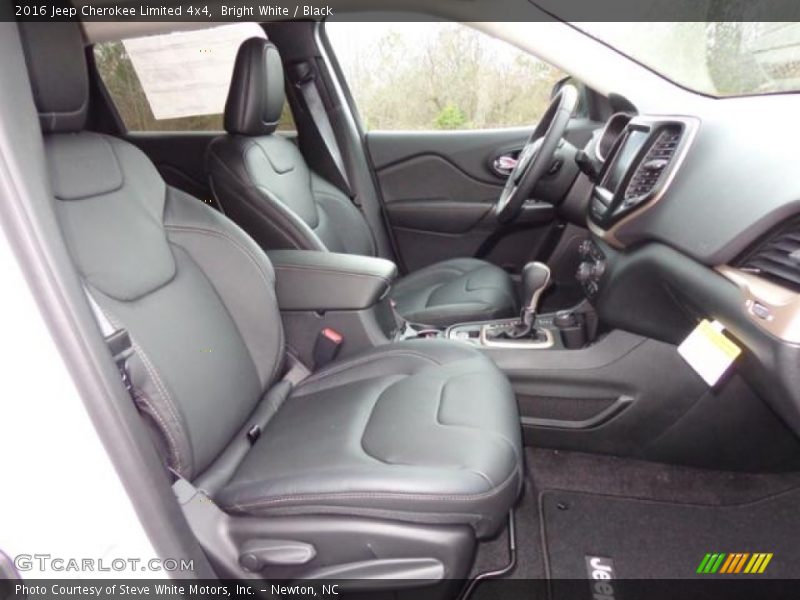 Bright White / Black 2016 Jeep Cherokee Limited 4x4