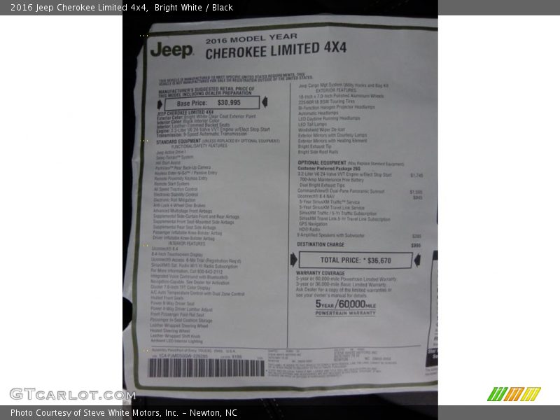 Bright White / Black 2016 Jeep Cherokee Limited 4x4