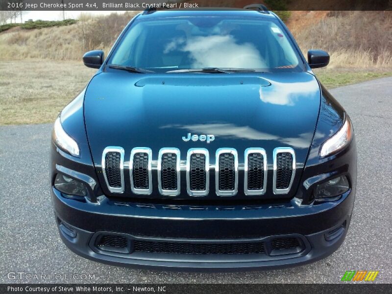 Brilliant Black Crystal Pearl / Black 2016 Jeep Cherokee Sport 4x4