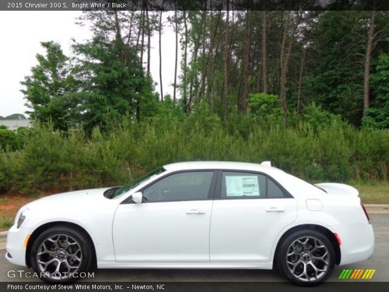 Bright White / Black 2015 Chrysler 300 S