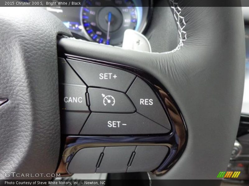 Controls of 2015 300 S