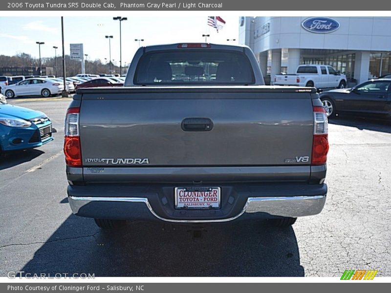 Phantom Gray Pearl / Light Charcoal 2006 Toyota Tundra SR5 Double Cab