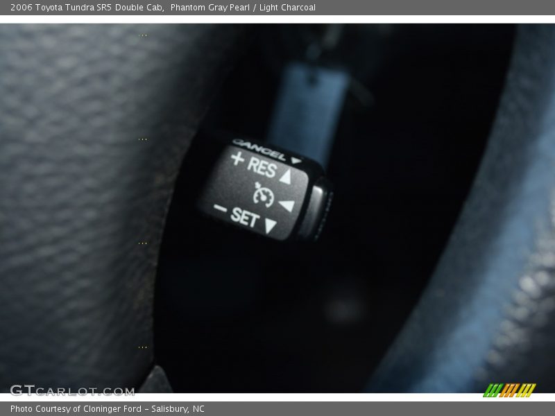 Phantom Gray Pearl / Light Charcoal 2006 Toyota Tundra SR5 Double Cab