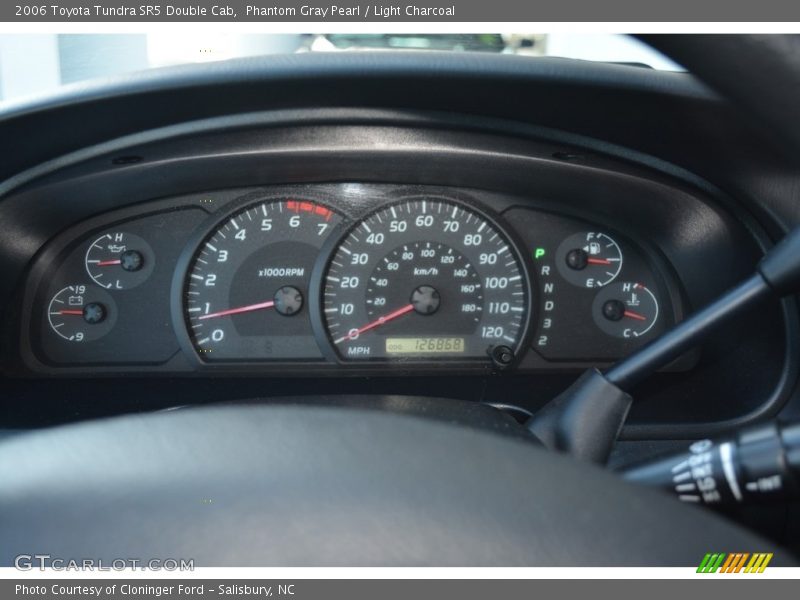 Phantom Gray Pearl / Light Charcoal 2006 Toyota Tundra SR5 Double Cab