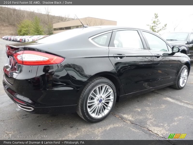 Shadow Black / Dune 2016 Ford Fusion SE AWD