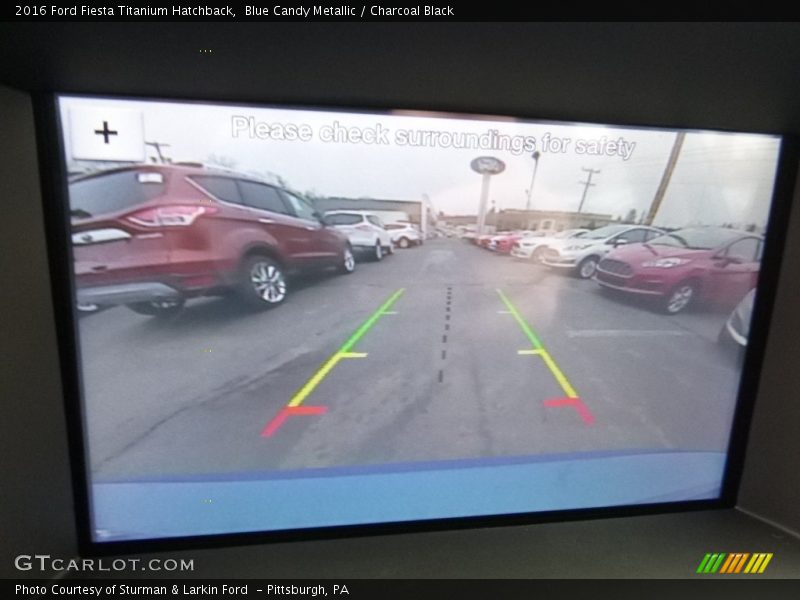 Blue Candy Metallic / Charcoal Black 2016 Ford Fiesta Titanium Hatchback