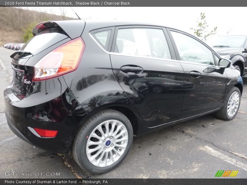 Shadow Black / Charcoal Black 2016 Ford Fiesta Titanium Hatchback